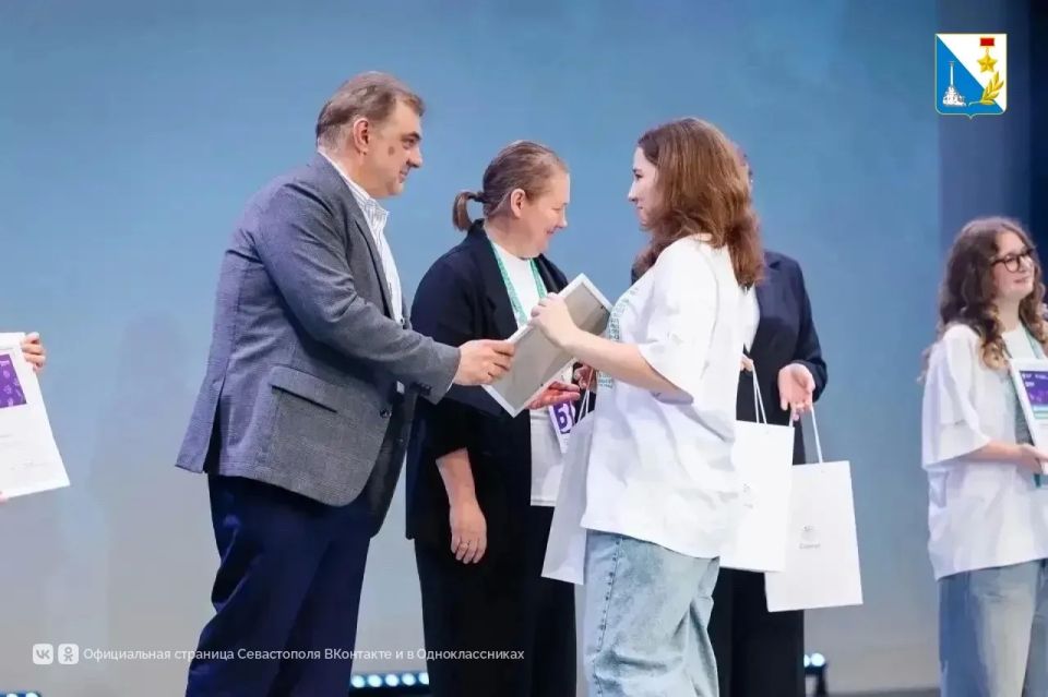 Девятиклассница из Севастополя победила на международном конкурсе «Большие вызовы» Девятиклассница из Севастополя победила на международном конкурсе «Большие вызовы»
