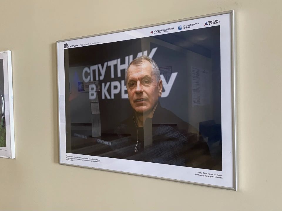 Иван Мезюхо: Вчера в эфире программы Ирины Мульд «Вечерний контекст» на радио «Спутник в Крыму» обсудили актуальную новостную повестку Иван Мезюхо: Вчера в эфире программы Ирины Мульд «Вечерний контекст» на радио «Спутник в Крыму» обсудили актуальную новостную повестку