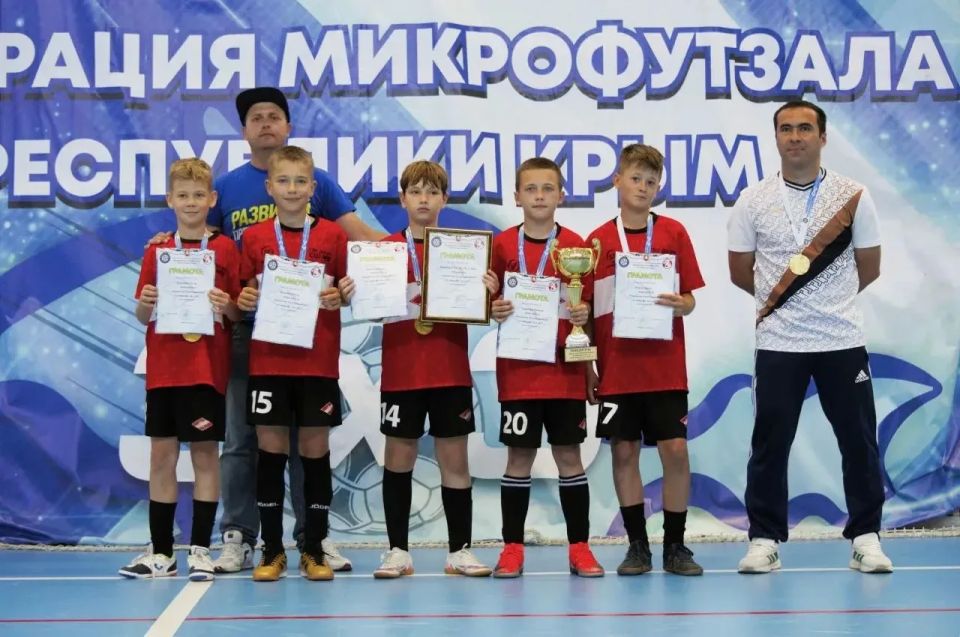 В Крыму прошло Первенство Республики по микрофутзалу В Крыму прошло Первенство Республики по микрофутзалу