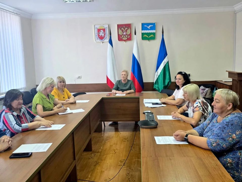 Под председательством первого заместителя главы администрации Елены Сергиенко состоялось заседание межведомственной Комиссии по рассмотрению вопросов, связанных с предоставлением государственной социальной помощи на...