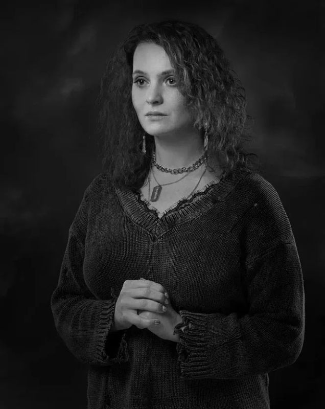 Анна Долгарева: Небо на землю течёт. клубками тумана с запахом затхлого ладана