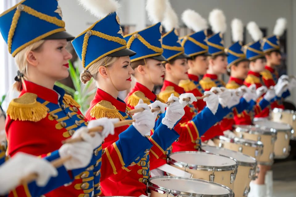 Более 300 музыкантов выступили на Всероссийском фестивале духовой музыки в Орле Более 300 музыкантов выступили на Всероссийском фестивале духовой музыки в Орле