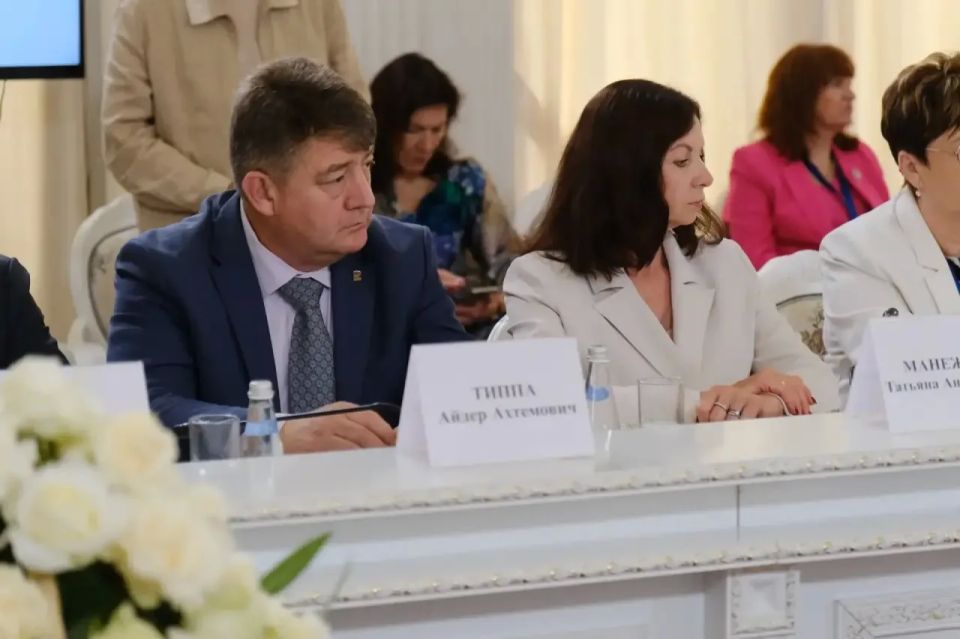 Константин Шимановский: В рамках XIX Международного фестиваля «Великое русское слово» состоялось традиционное заседание Ливадийского клуба Константин Шимановский: В рамках XIX Международного фестиваля «Великое русское слово» состоялось традиционное заседание Ливадийского клуба