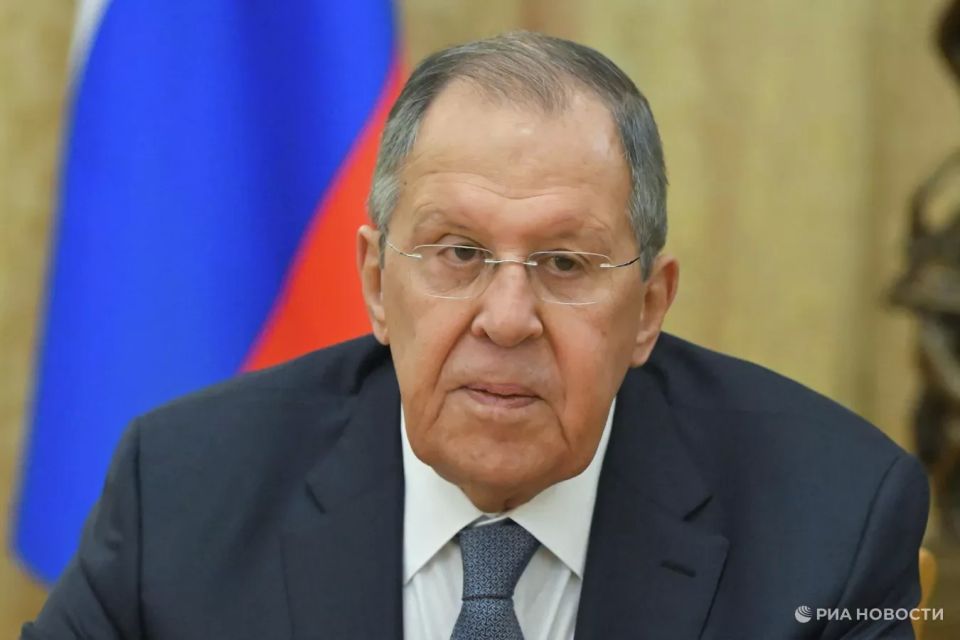 "У Евросоюза было немало шансов помочь в урегулировании конфликта на Украине, но он их провалил"