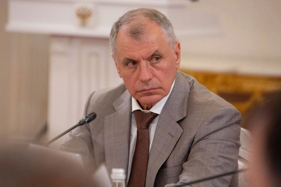 Владимир Константинов: На заседании Ливадийского клуба обсудили вопросы, связанные с местом России в межцивилизационных противостояниях XXI века Владимир Константинов: На заседании Ливадийского клуба обсудили вопросы, связанные с местом России в межцивилизационных противостояниях XXI века