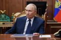 Российские спецслужбы должны усилить антитеррористическую работу, заявил Путин