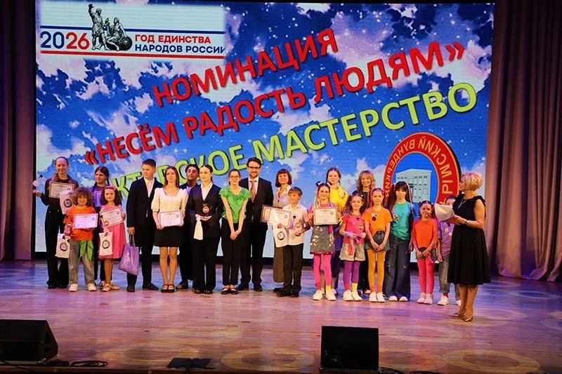 Юные ялтинки Владислава и Вероника Ивановы – в числе «Крымских вундеркиндов»