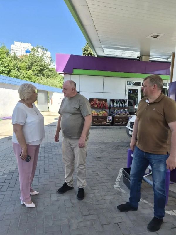 Галина Огнёва: Выехала на станцию перегрузки, проверила работу МБУ "УБГ и КС" — проблем с вывозом мусора на сегодняшний день в муниципалитете нет Галина Огнёва: Выехала на станцию перегрузки, проверила работу МБУ "УБГ и КС" — проблем с вывозом мусора на сегодняшний день в муниципалитете нет