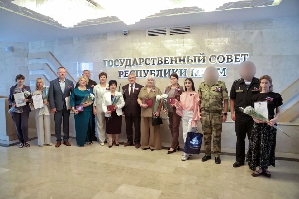 Владимир Константинов: Для крымчан День России — важный, символический праздник Владимир Константинов: Для крымчан День России — важный, символический праздник