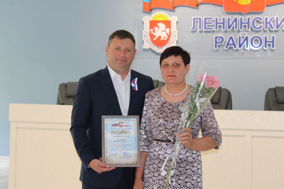 Игорь Крутьков: Кульминацией предпраздничных мероприятий, приуроченных ко Дню России, стало торжественное собрание, которое прошло в зале Администрации района Игорь Крутьков: Кульминацией предпраздничных мероприятий, приуроченных ко Дню России, стало торжественное собрание, которое прошло в зале Администрации района
