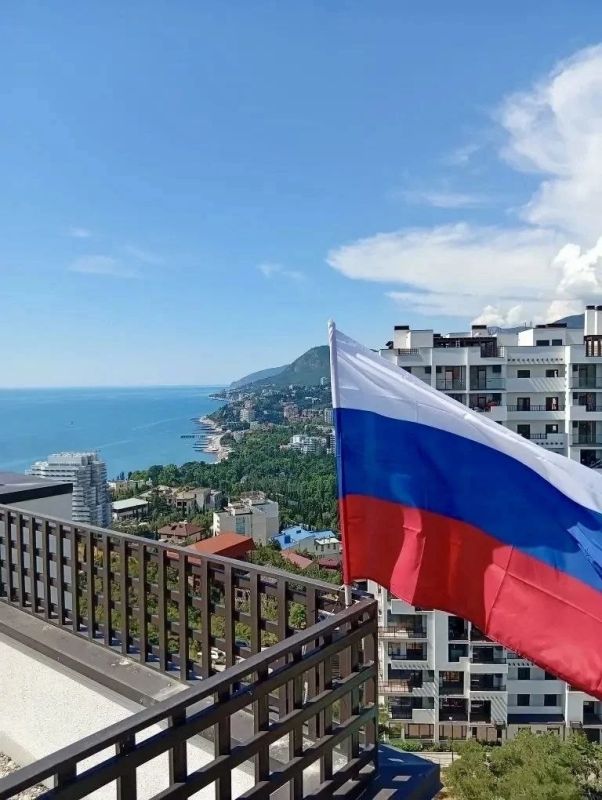 Галина Огнёва: В преддверии Дня России Алушта преображается! Галина Огнёва: В преддверии Дня России Алушта преображается!