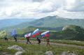 Флаг России развевается на вершине Северной Демерджи