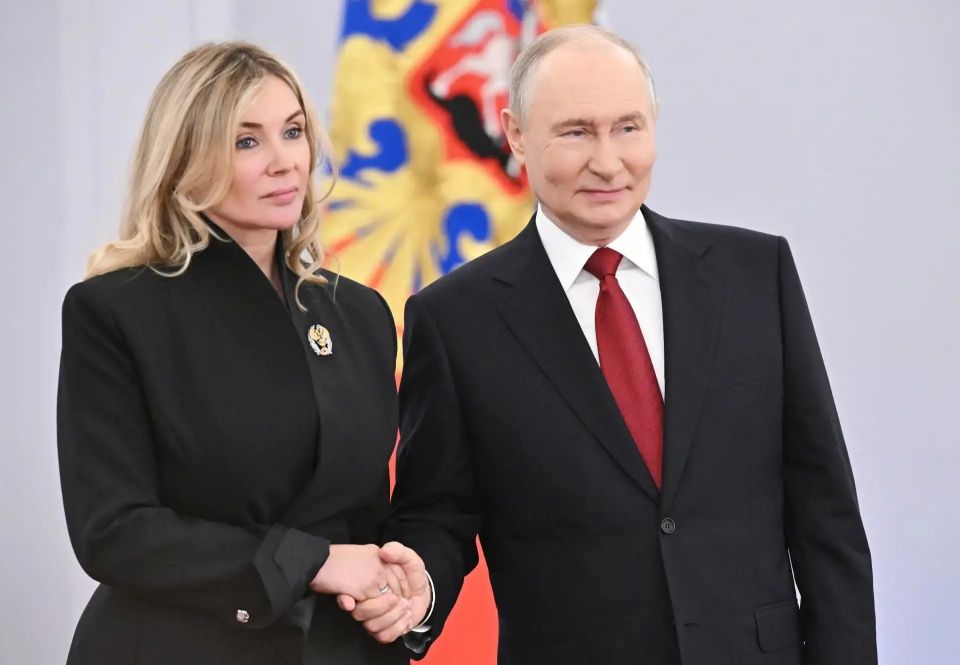 Ольга Любимова: Президент России Владимир Владимирович Путин вручил государственные награды выдающимся деятелям культуры Ольга Любимова: Президент России Владимир Владимирович Путин вручил государственные награды выдающимся деятелям культуры