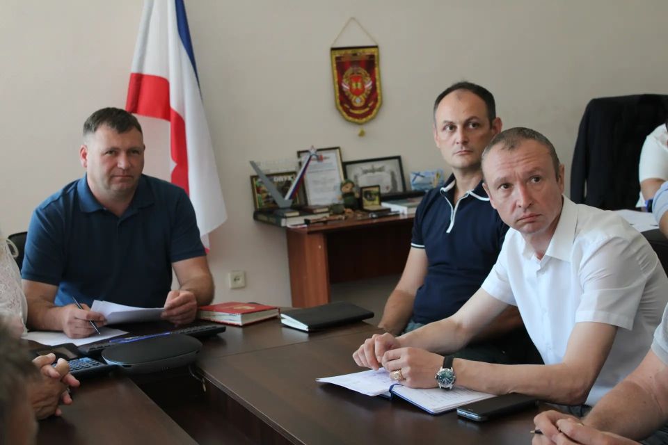 Игорь Крутьков: В режиме ВКС провели аппаратное совещание с главами муниципальных образований и представителями ресурсоснабжающих организаций Игорь Крутьков: В режиме ВКС провели аппаратное совещание с главами муниципальных образований и представителями ресурсоснабжающих организаций