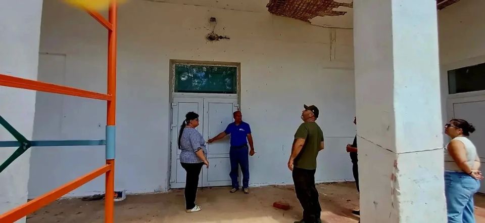 В Джанкойском районе продолжается капитальный ремонт Домов культуры В Джанкойском районе продолжается капитальный ремонт Домов культуры