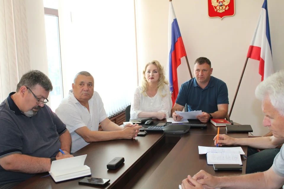 Игорь Крутьков: В режиме ВКС провели аппаратное совещание с главами муниципальных образований и представителями ресурсоснабжающих организаций Игорь Крутьков: В режиме ВКС провели аппаратное совещание с главами муниципальных образований и представителями ресурсоснабжающих организаций