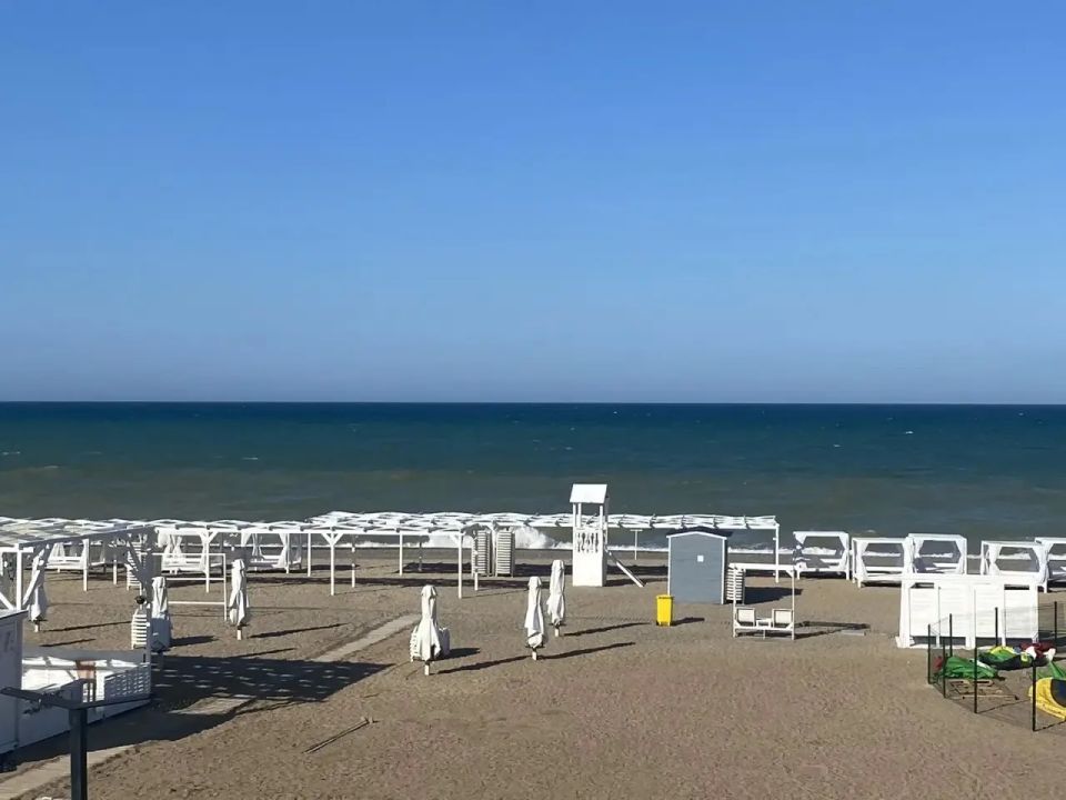 Температура морской воды на пляжах, 15 июня Температура морской воды на пляжах, 15 июня