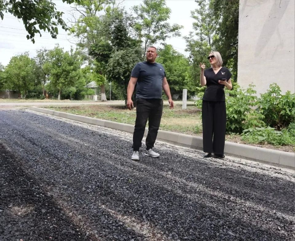 Инна Федоренко: Сегодня была в Светлом. Проверила два важных объекта: благоустройство дворов и состояние Мемориала Инна Федоренко: Сегодня была в Светлом. Проверила два важных объекта: благоустройство дворов и состояние Мемориала
