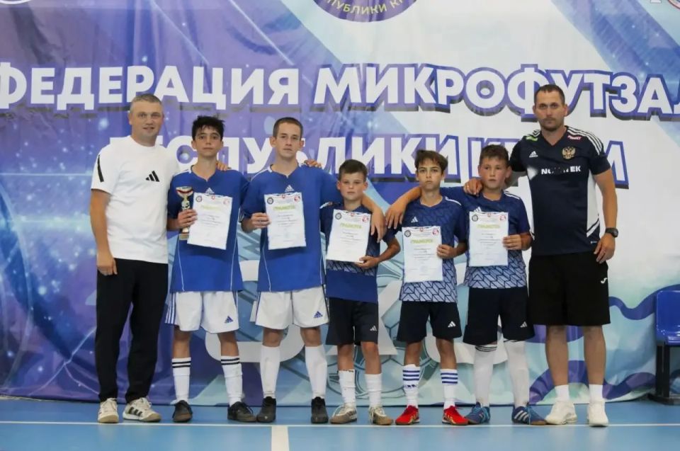 В Крыму завершилось Первенство Республики по микрофутзалу В Крыму завершилось Первенство Республики по микрофутзалу