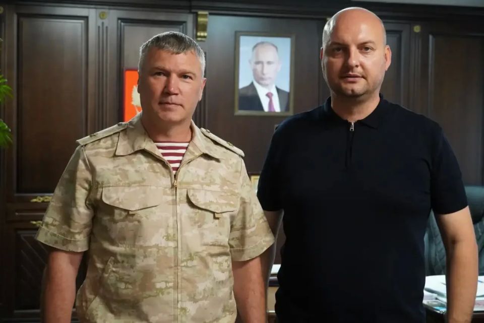 Иван Кошель: Встретился с командиром 115-й Отдельной бригады особого назначения Росгвардии генерал-майором Иваном Евгеньевичем Клеминым Иван Кошель: Встретился с командиром 115-й Отдельной бригады особого назначения Росгвардии генерал-майором Иваном Евгеньевичем Клеминым