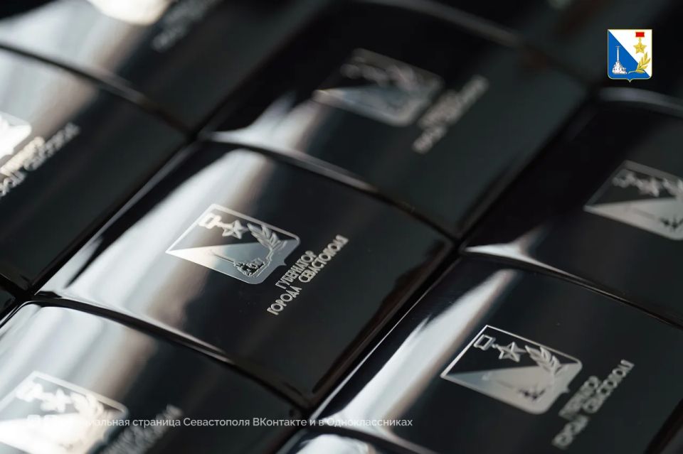 30 выпускников программы «Севастополь — город героев» защитили проекты развития города 30 выпускников программы «Севастополь — город героев» защитили проекты развития города