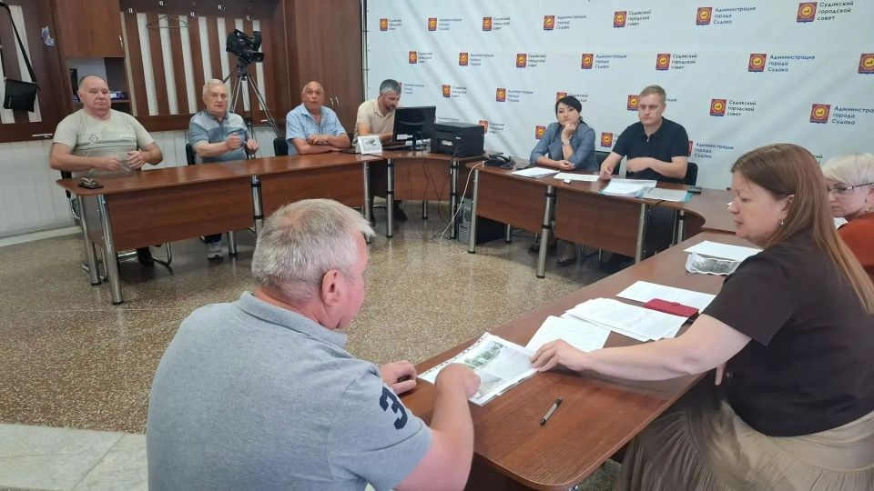 17 июня состоялось заседание административной комиссии при администрации города Судака