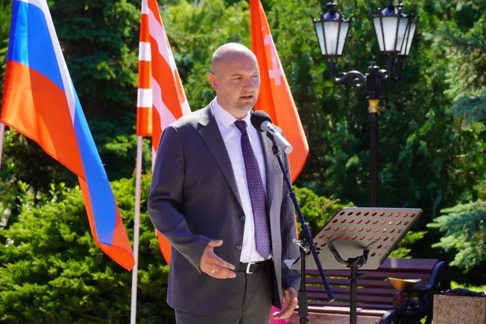 Керчь присоединилась к патриотической акции «Путь Победы» Керчь присоединилась к патриотической акции «Путь Победы»