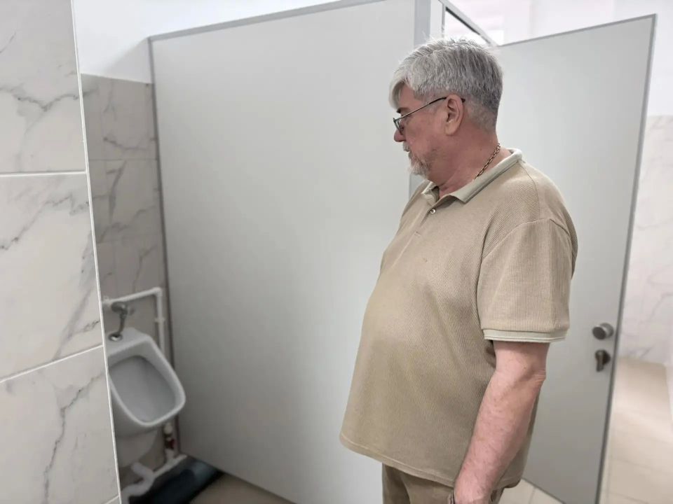 Комфорт учеников – это не только оснащённые классы и новые технологии, но и современные условия для каждого обучающего Комфорт учеников – это не только оснащённые классы и новые технологии, но и современные условия для каждого обучающего