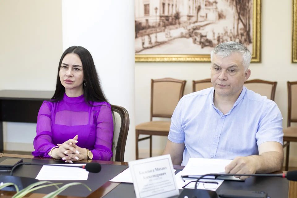 В Симферополе состоялось заседание Межведомственной комиссии по поддержке участников СВО и членов их семей В Симферополе состоялось заседание Межведомственной комиссии по поддержке участников СВО и членов их семей