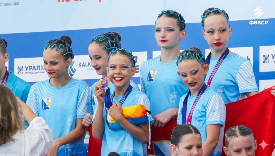 Севастопольские синхронистки стали абсолютными чемпионами России до 13 лет Севастопольские синхронистки стали абсолютными чемпионами России до 13 лет