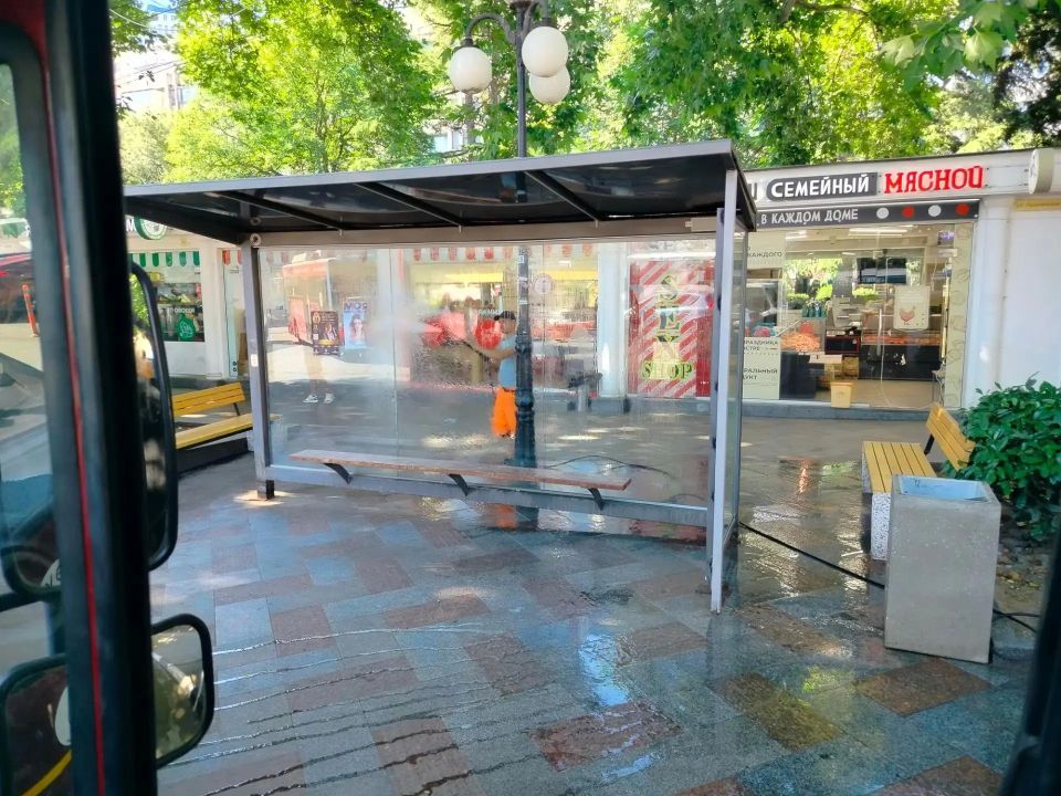За кулисами чистоты и порядка За кулисами чистоты и порядка