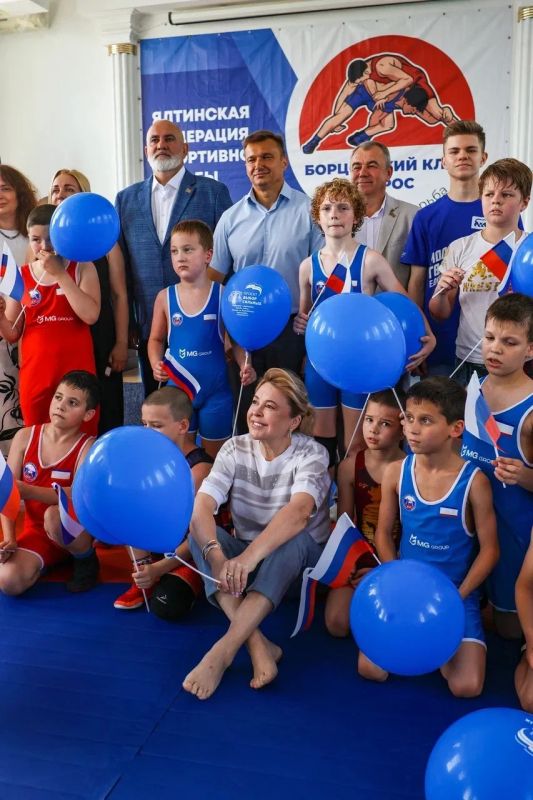 Константин Шимановский: В Форосе состоялось открытие зала спортивной борьбы, который находится в здании Территориального органа Константин Шимановский: В Форосе состоялось открытие зала спортивной борьбы, который находится в здании Территориального органа