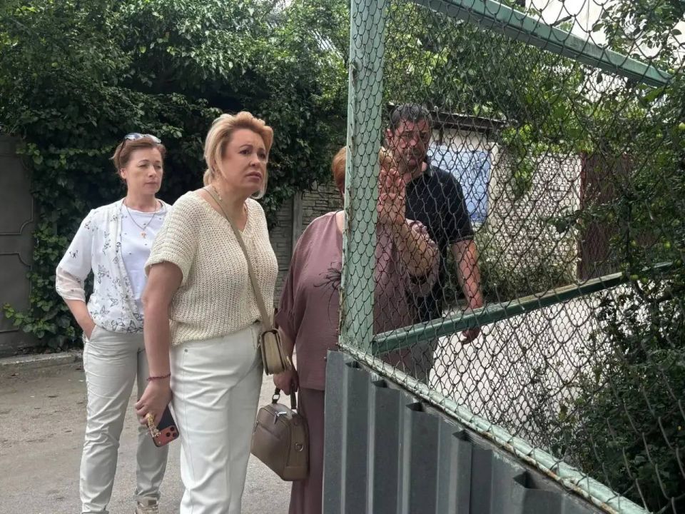 Янина Павленко: Как и обещала, рабочую субботу посвятила Симеизу – отработали проблематику поселков Янина Павленко: Как и обещала, рабочую субботу посвятила Симеизу – отработали проблематику поселков