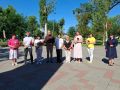 Сегодня, в День памяти и скорби, на площади у памятника Воину-освободителю состоялась торжественная церемония возложения цветов в честь павших в годы Великой Отечественной войны