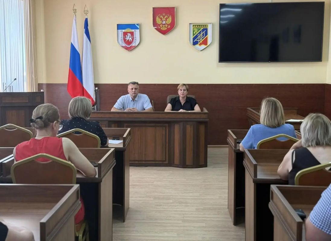 Актуальные вопросы развития города и координация работы всех служб стали главными темами расширенного аппаратного совещания