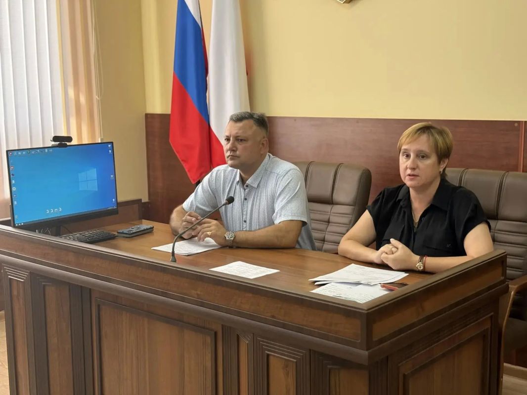 Актуальные вопросы развития города и координация работы всех служб стали главными темами расширенного аппаратного совещания Актуальные вопросы развития города и координация работы всех служб стали главными темами расширенного аппаратного совещания