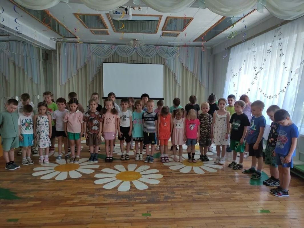 Галина Огнёва: Алушта в едином порыве: минута скорби и памяти, объединившая всю страну Галина Огнёва: Алушта в едином порыве: минута скорби и памяти, объединившая всю страну
