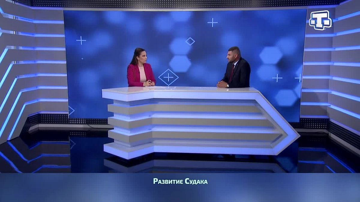 В Судаке восстанавливают военные мемориалы и благоустраивают город вместе с местными жителями
