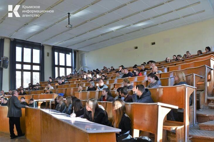 Крымский инженерно-педагогический университет имени Февзи Якубова оказался в списке нарушителей обязательных требований в сфере образования