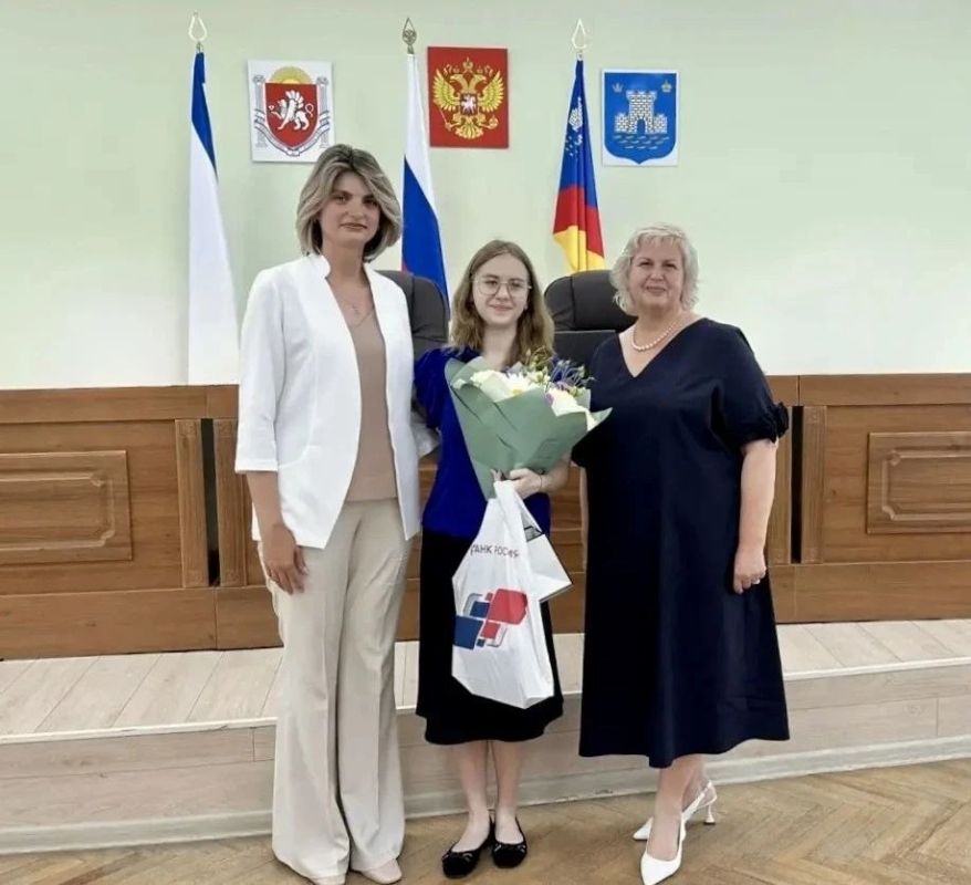 Галина Огнёва: Ежегодный праздник выпускников «Алые паруса» вновь соберет в Санкт-Петербурге десятки тысяч молодых людей, которые в этом году окончили школу