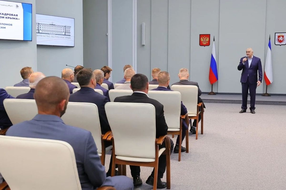 Галина Огнёва: Поздравляю выпускников региональной кадровой программы «Герои Крыма» с успешным завершением обучения и получением дипломов! Галина Огнёва: Поздравляю выпускников региональной кадровой программы «Герои Крыма» с успешным завершением обучения и получением дипломов!