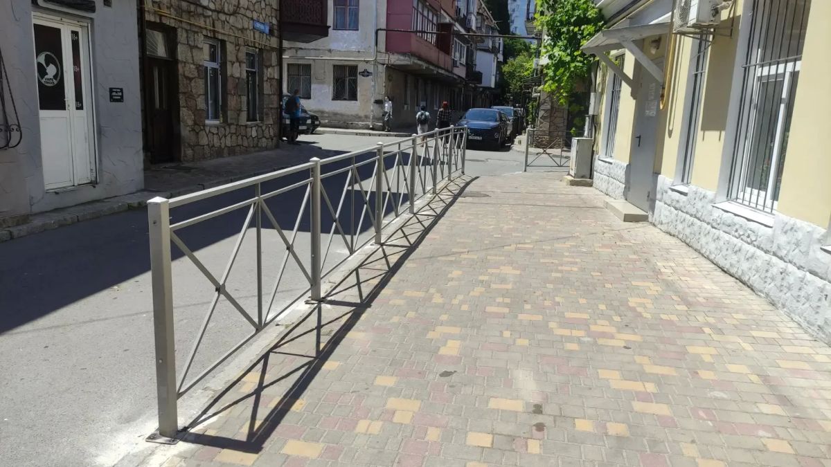 200+ героев чистоты. Специалисты «ДЭУ» работают без выходных, чтобы наш город оставался чистым, ухоженным и безопасным 200+ героев чистоты. Специалисты «ДЭУ» работают без выходных, чтобы наш город оставался чистым, ухоженным и безопасным