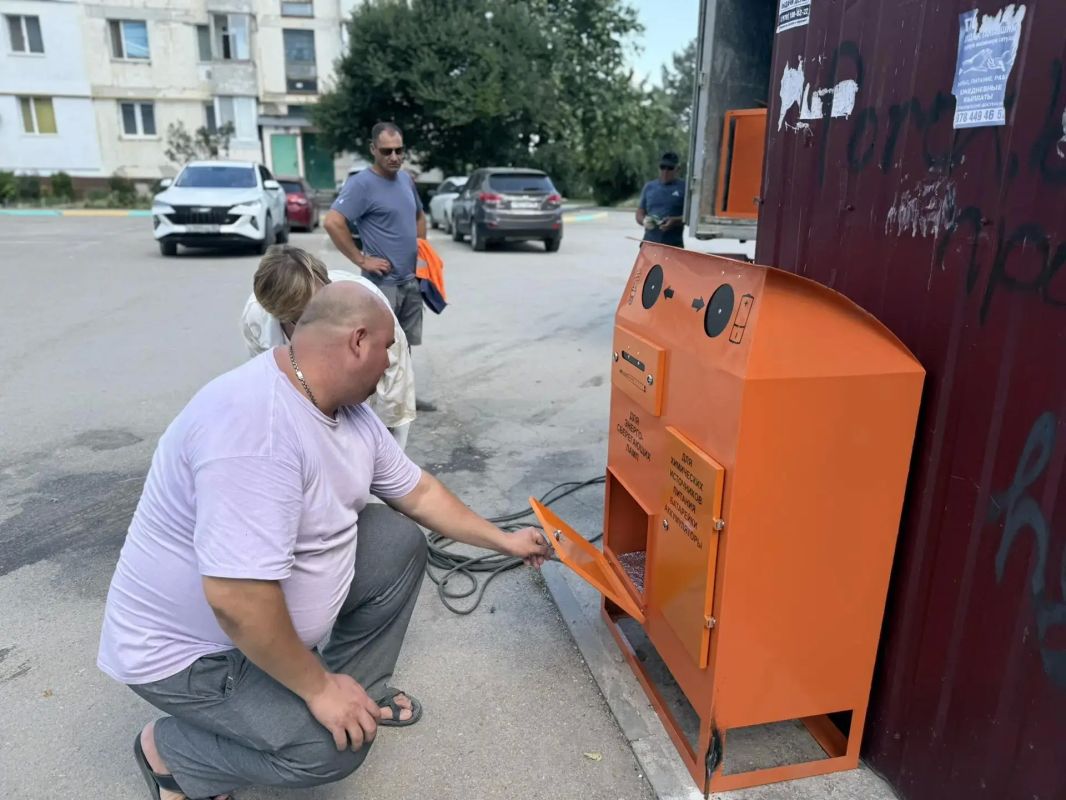 В Джанкое создают удобную систему для безопасной утилизации бытовых отходов 1 и 2 класса В Джанкое создают удобную систему для безопасной утилизации бытовых отходов 1 и 2 класса