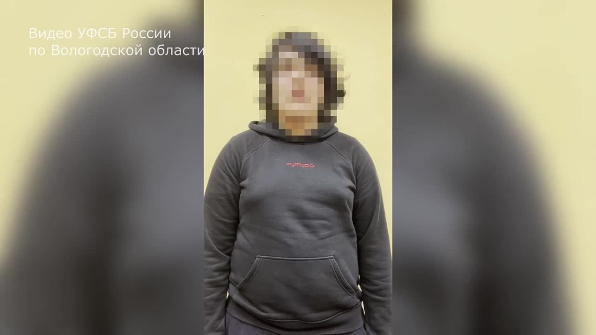 Рассылал фейковые сообщения о минировании зданий в Керчи: в Вологодской области осудили 18-летнего парня
