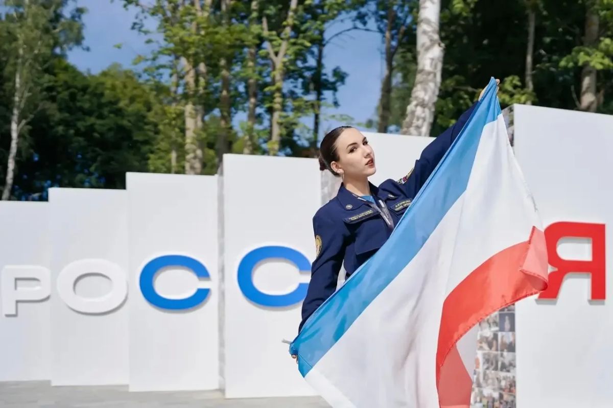 Крымчане на Всероссийском молодёжном образовательном форуме «ШУМ»