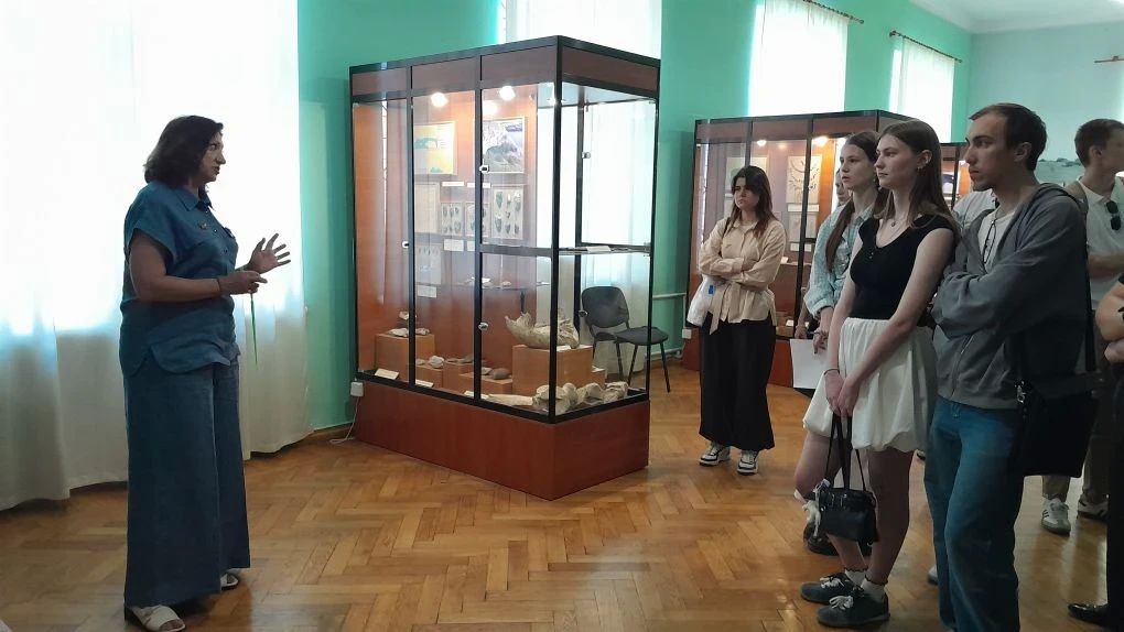 Практика студентов исторического факультета КФУ им. В.И. Вернадского в Центральном музее Тавриды Практика студентов исторического факультета КФУ им. В.И. Вернадского в Центральном музее Тавриды