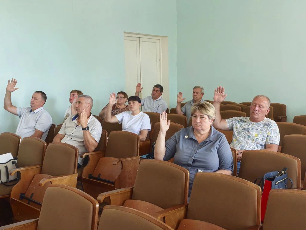 06 июля председатель Советского районного совета Виктория Грицай провела 42-е (внеочередное) заседание Советского районного совета 06 июля председатель Советского районного совета Виктория Грицай провела 42-е (внеочередное) заседание Советского районного совета