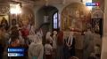 В Симферополе провели экскурсию по Кафедральному Александро-Невскому собору