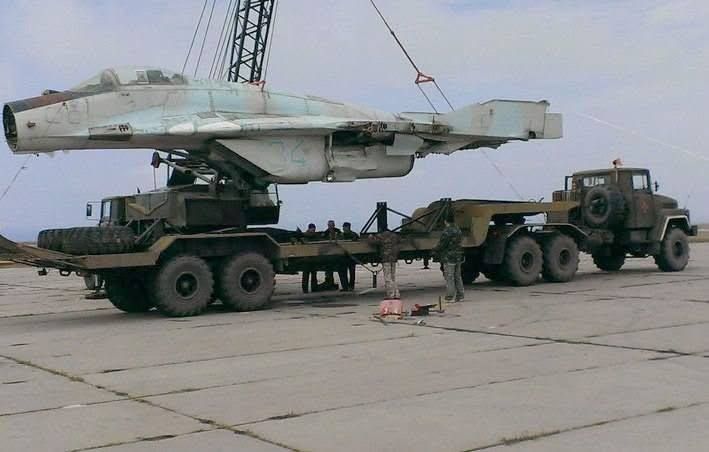 Вывоз на Украину авиатехники из Крыма в 2014 году Вывоз на Украину авиатехники из Крыма в 2014 году