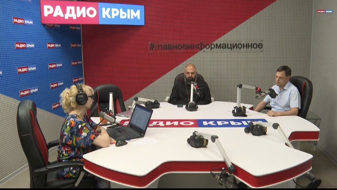 8 июля наша страна отмечает праздник – День семьи, любви и верности 8 июля наша страна отмечает праздник – День семьи, любви и верности